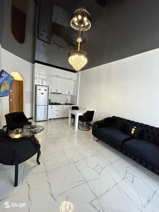 Bagrationi str. 113 - 3 rooms