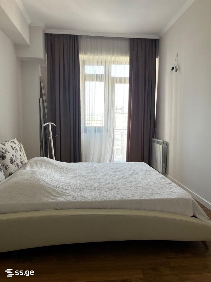 R. Chkhikvadze st. 25 - 3 rooms