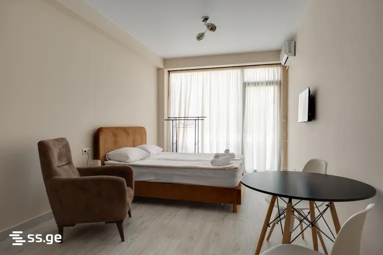 saingilo st. 52 - 1 rooms