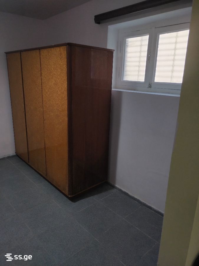 E. Kharadze st. 11ა - 2 rooms