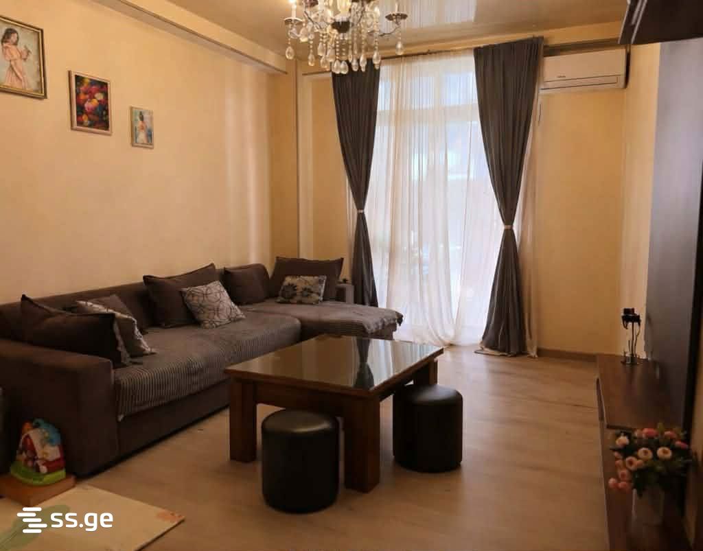 khizanishvili st. 2 - 3 rooms