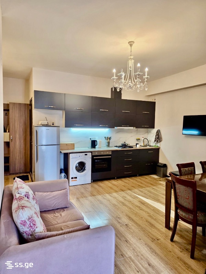 Mirian Mephe st. 5 - 3 rooms
