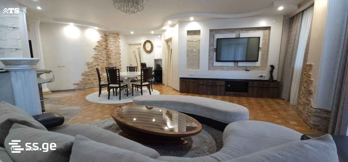 Kobaladze st. 20 - 5 rooms