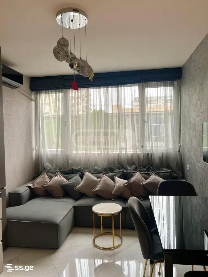 bakhtrioni st. 22 - 3 rooms