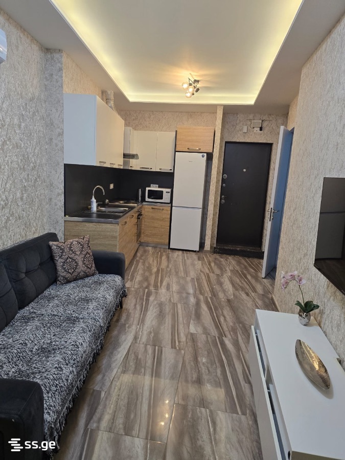 Lech and Maria Kaczynski street 1 - 2 rooms