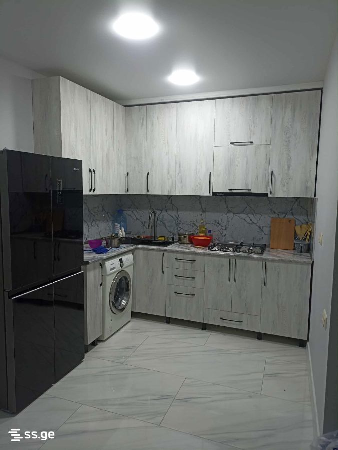 Airport road 8 - 4 rooms