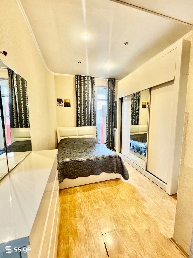 Vepkhistkaosnis st. 16 - 3 rooms