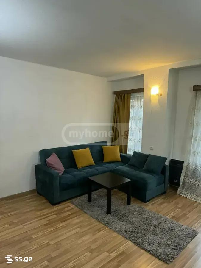 st. nikolozi st. - 3 rooms