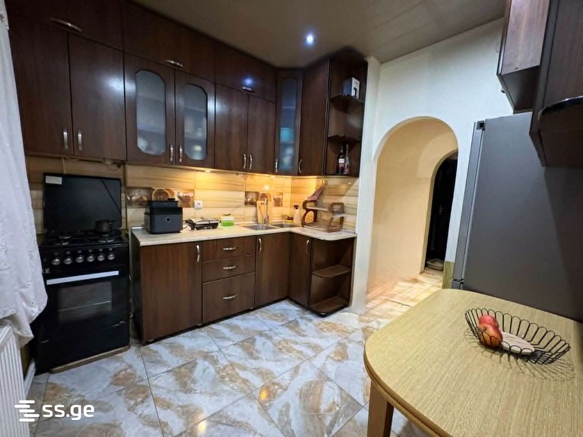 Mirian Mephe st. - 3 rooms