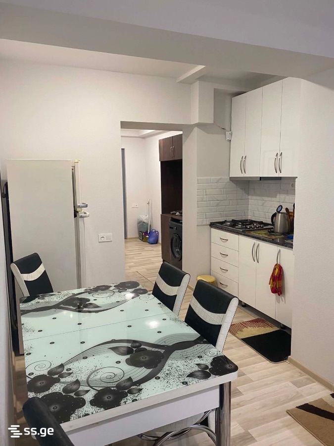 a.wereTlis avenue - 3 rooms