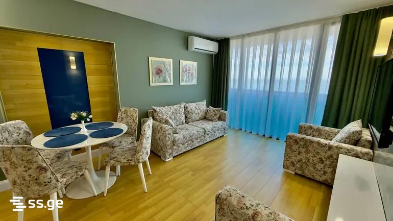 paliashvili st. 7 - 3 rooms