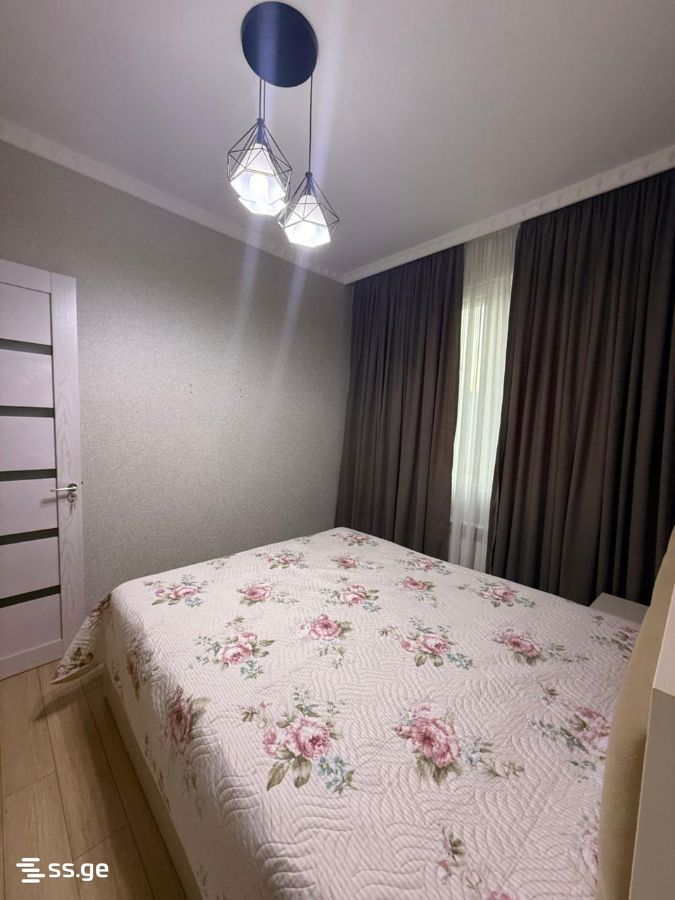Bagrationi str. 208 - 3 rooms