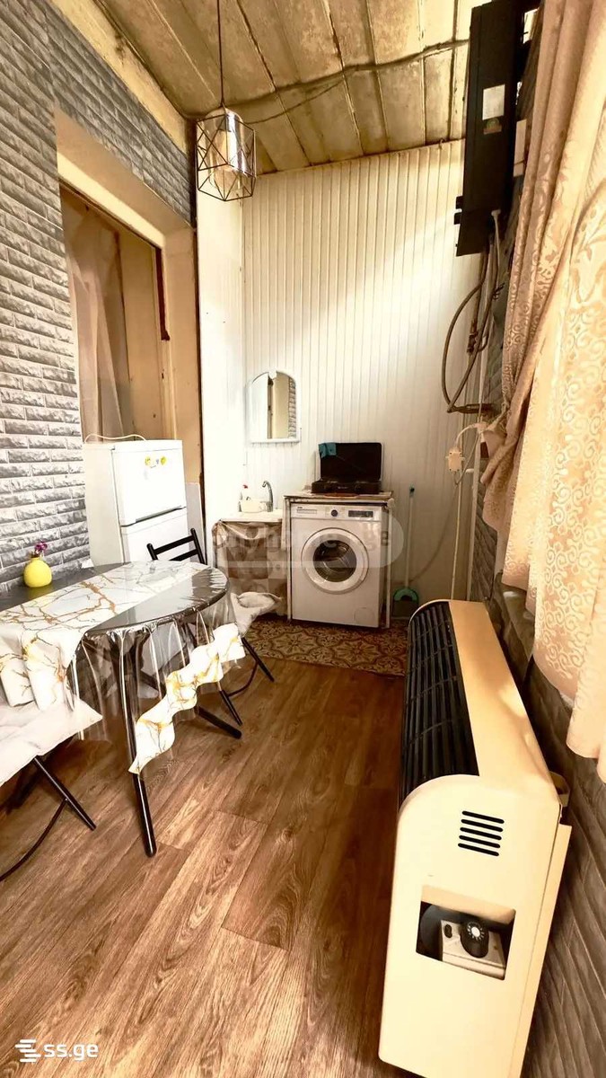 d. bakradze st. - 1 rooms