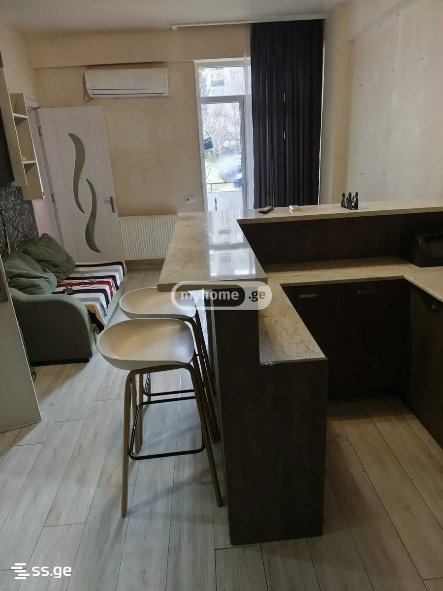 Kindzmarauli Lane II - 3 rooms