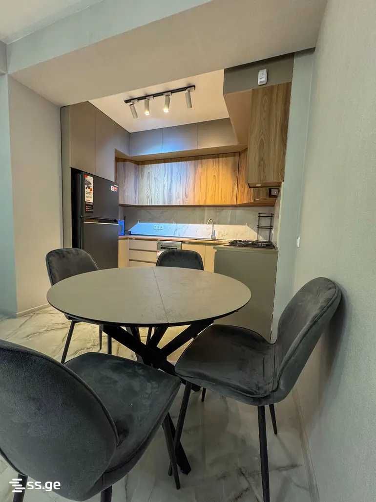 krtsanisi st. 2 - 2 rooms
