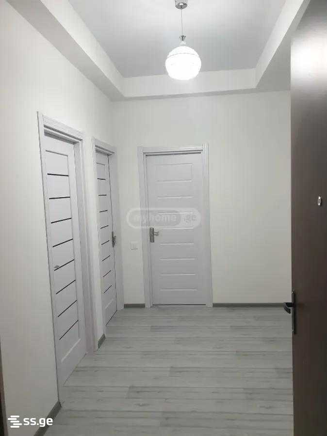 Beri Gabriel Salosi Ave. - 3 rooms