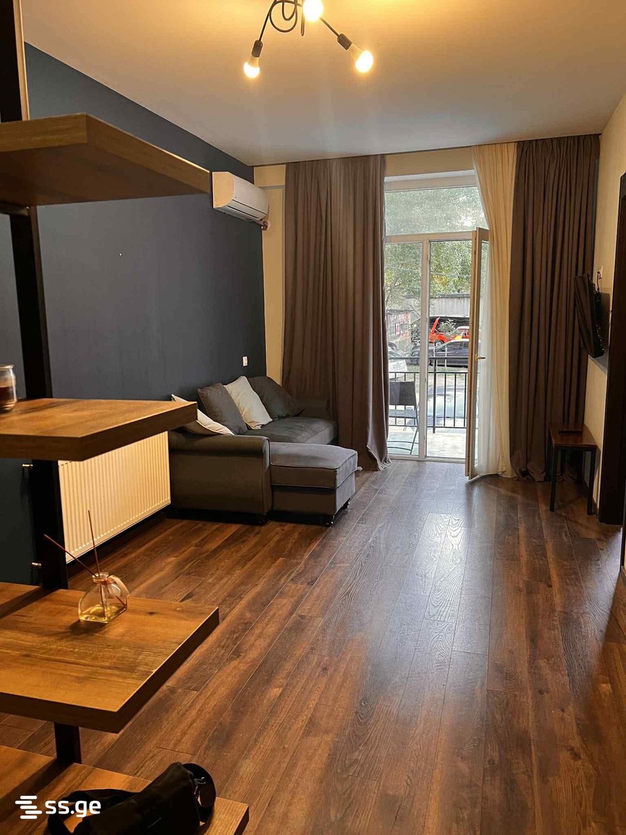 Archil Mephe st. 7ა - 2 rooms