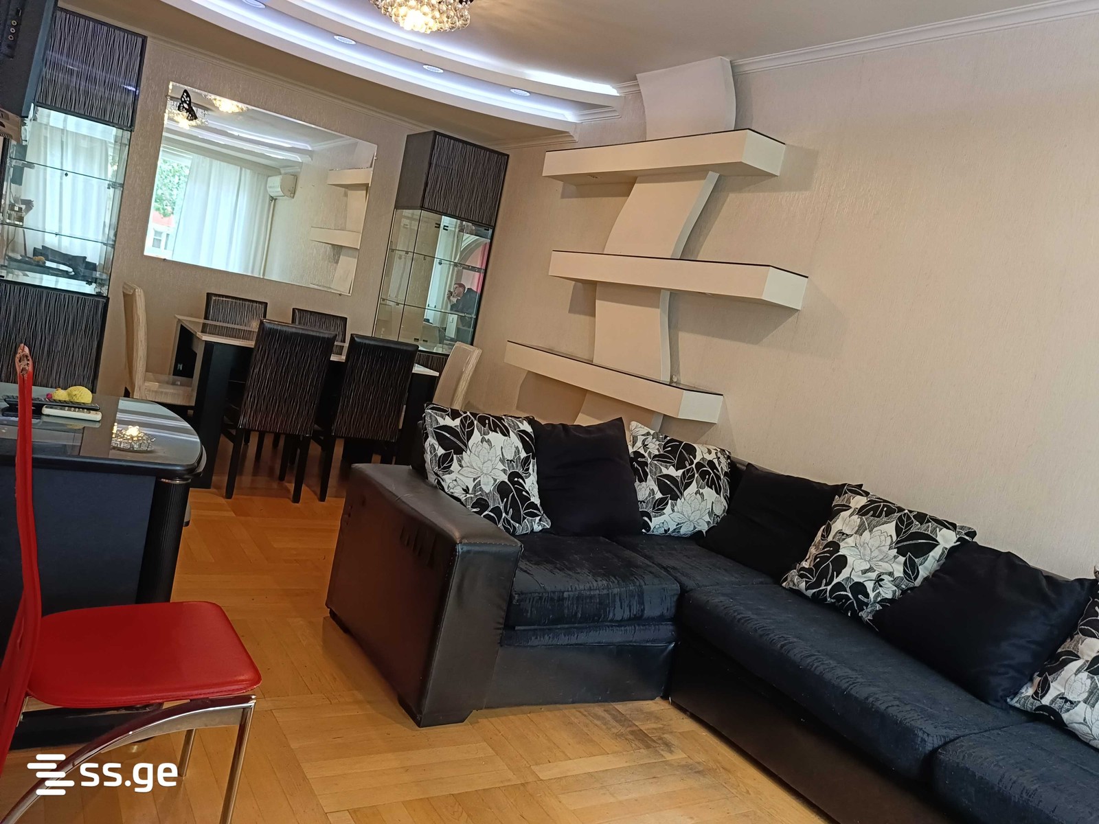 III Microdistrict - Gldani  82 - 3 rooms