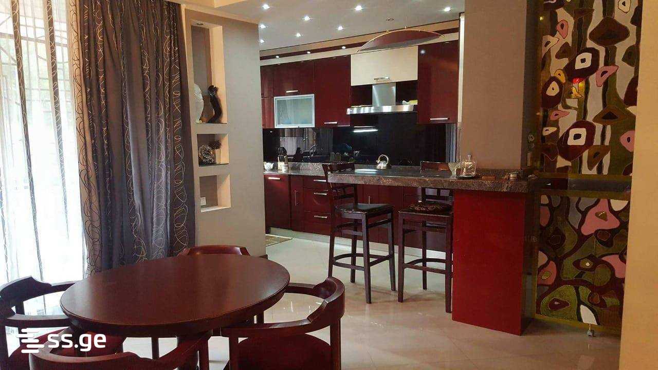 bakhtrioni st. - 4 rooms