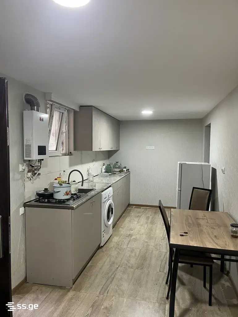 java st. 0 - 3 rooms