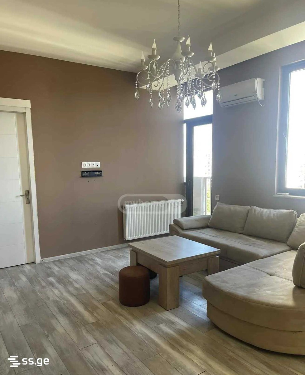 mshvelidze st. 2 - 3 rooms