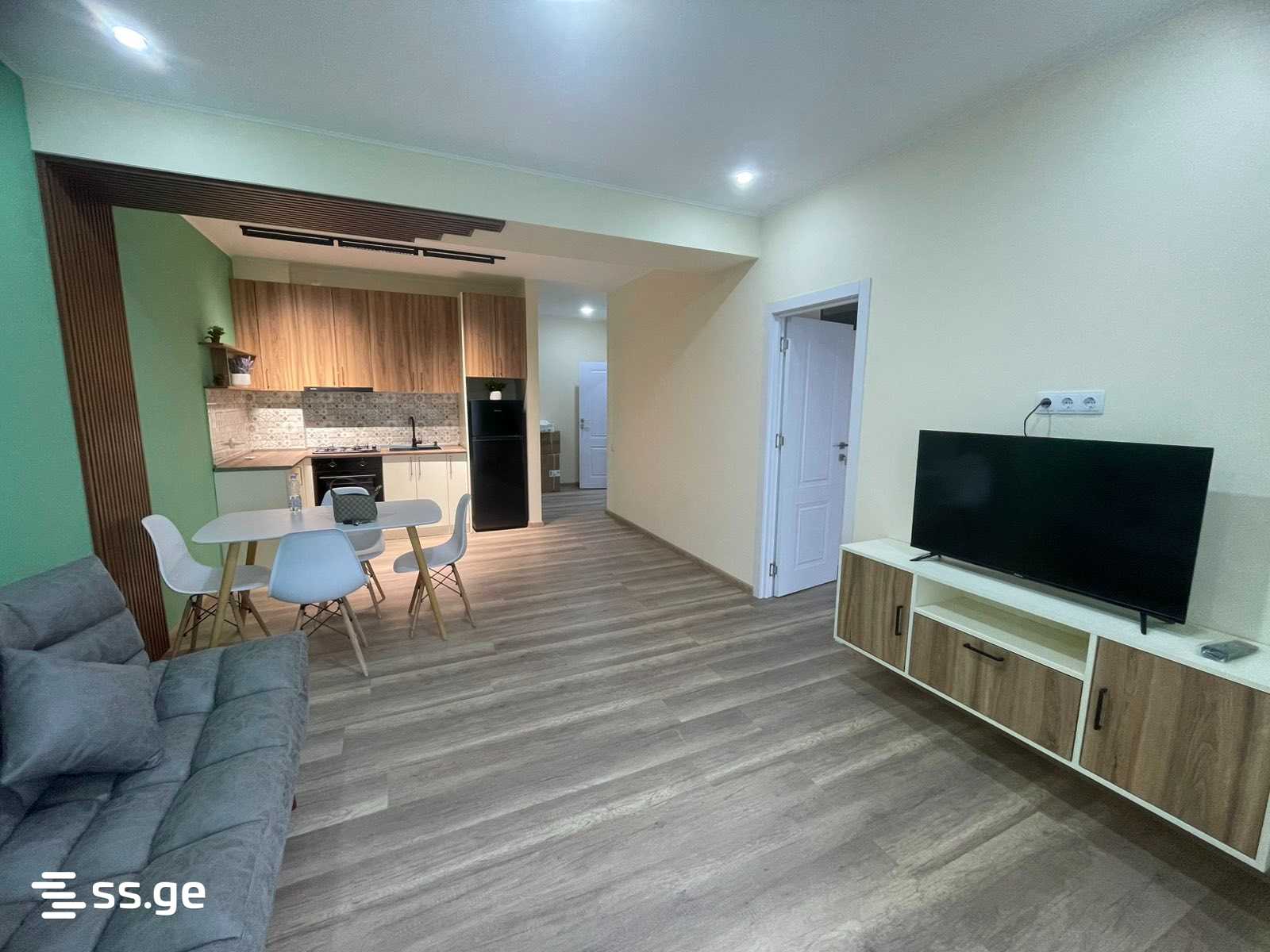 giorgi brtskinvale st. 54 - 3 rooms