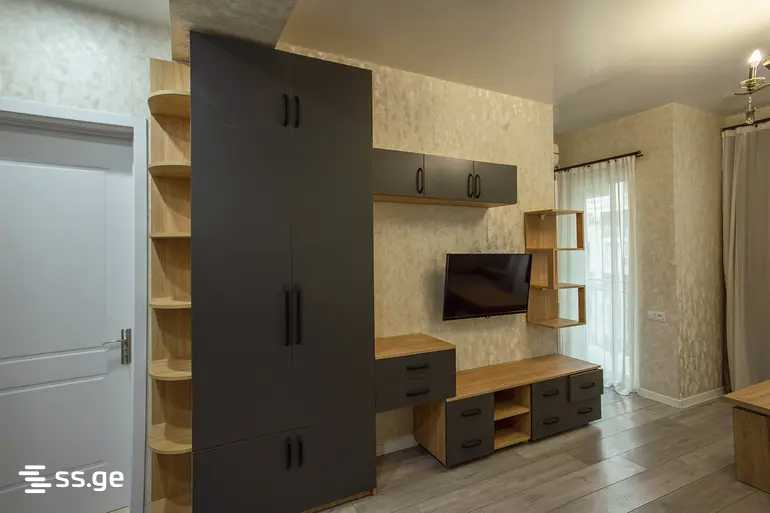 Kosmonavtebi coast - 2 rooms