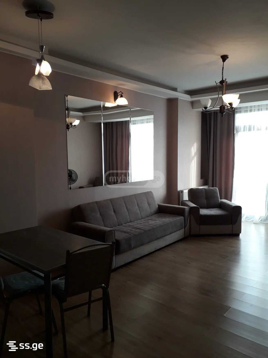 a.wereTlis avenue - 2 rooms