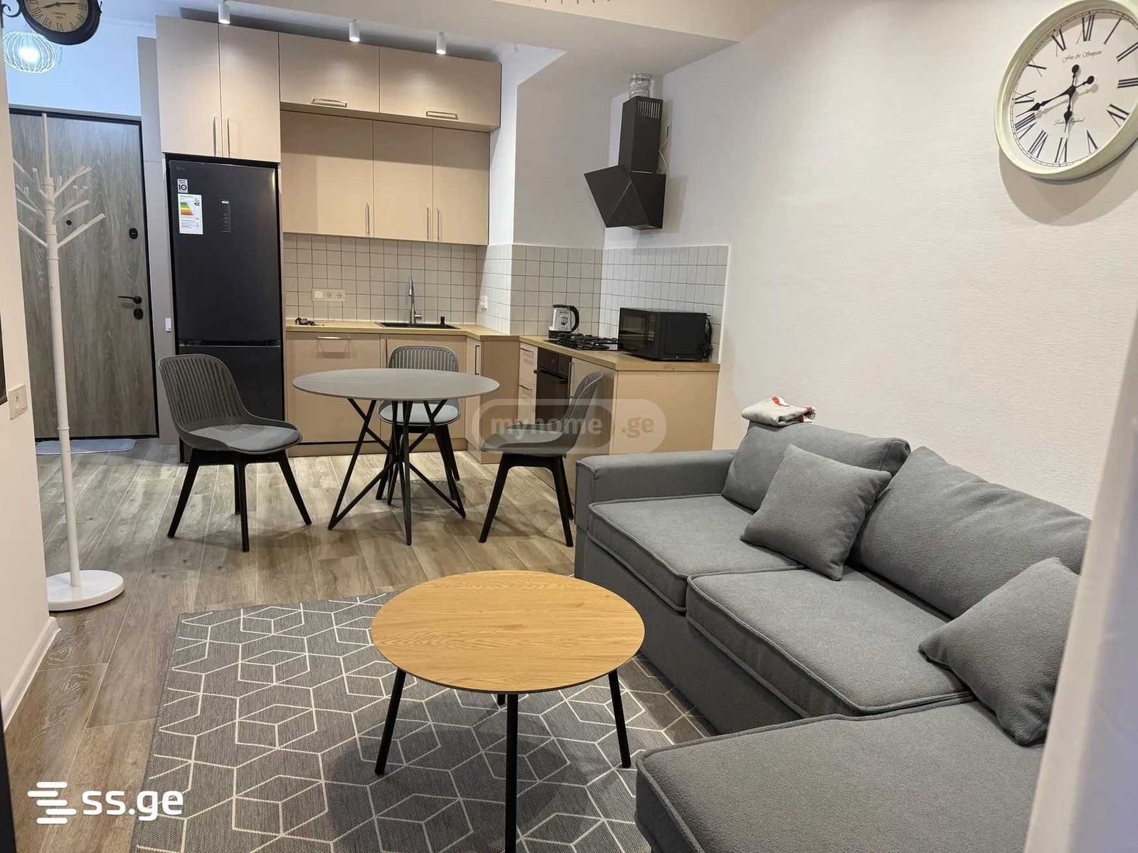navtlugi st. 10 - 2 rooms