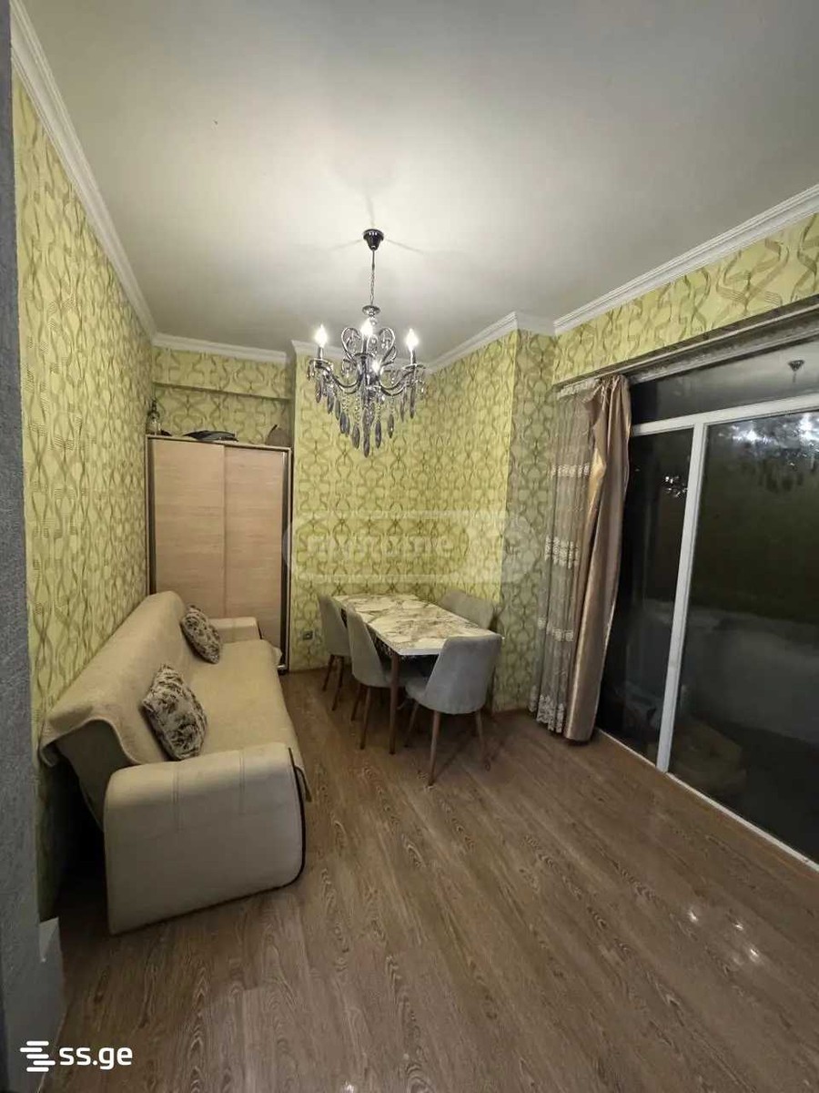 Beri Gabriel Salosi Ave. - 3 rooms