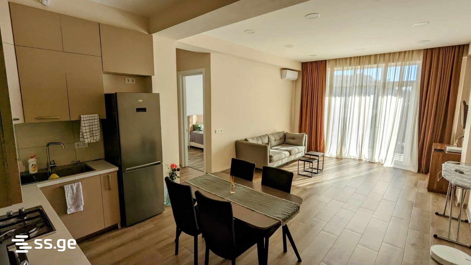 pshavi st. 16 - 3 rooms