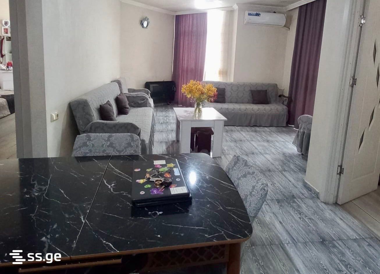 Bagrationi str. 130 - 3 rooms