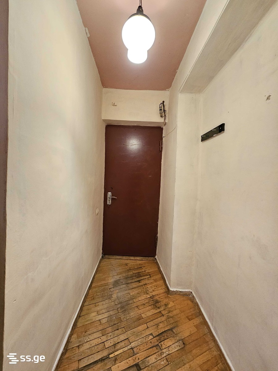 d.sarajishvili st. 5 - 2 rooms