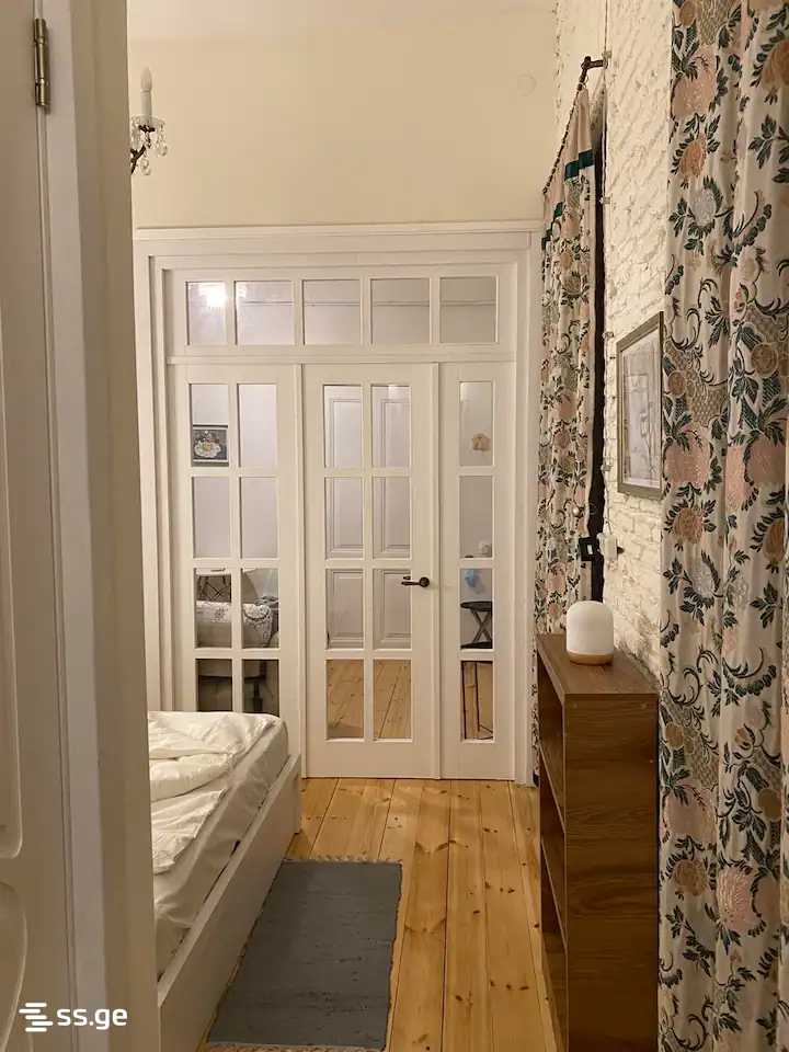 iashvili st. 16 - 2 rooms