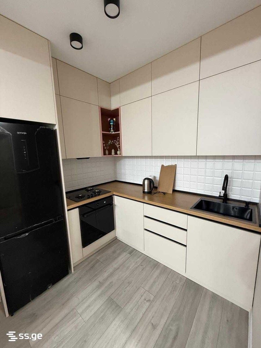 Archil Mephe st. 23 - 2 rooms