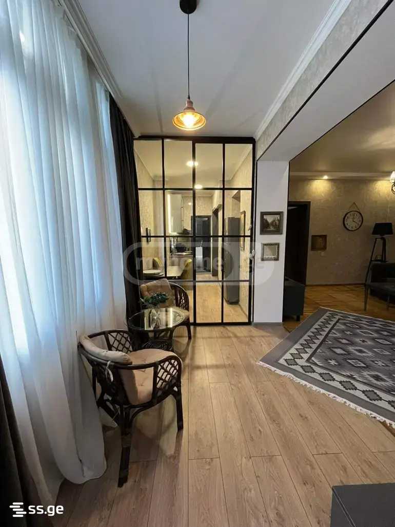 barnovi st. 0 - 2 rooms