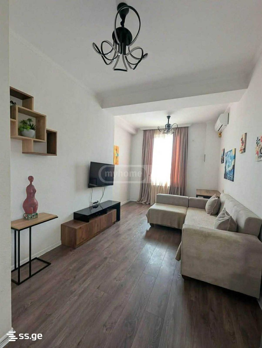 E. Amashukeli st. 50 - 2 rooms