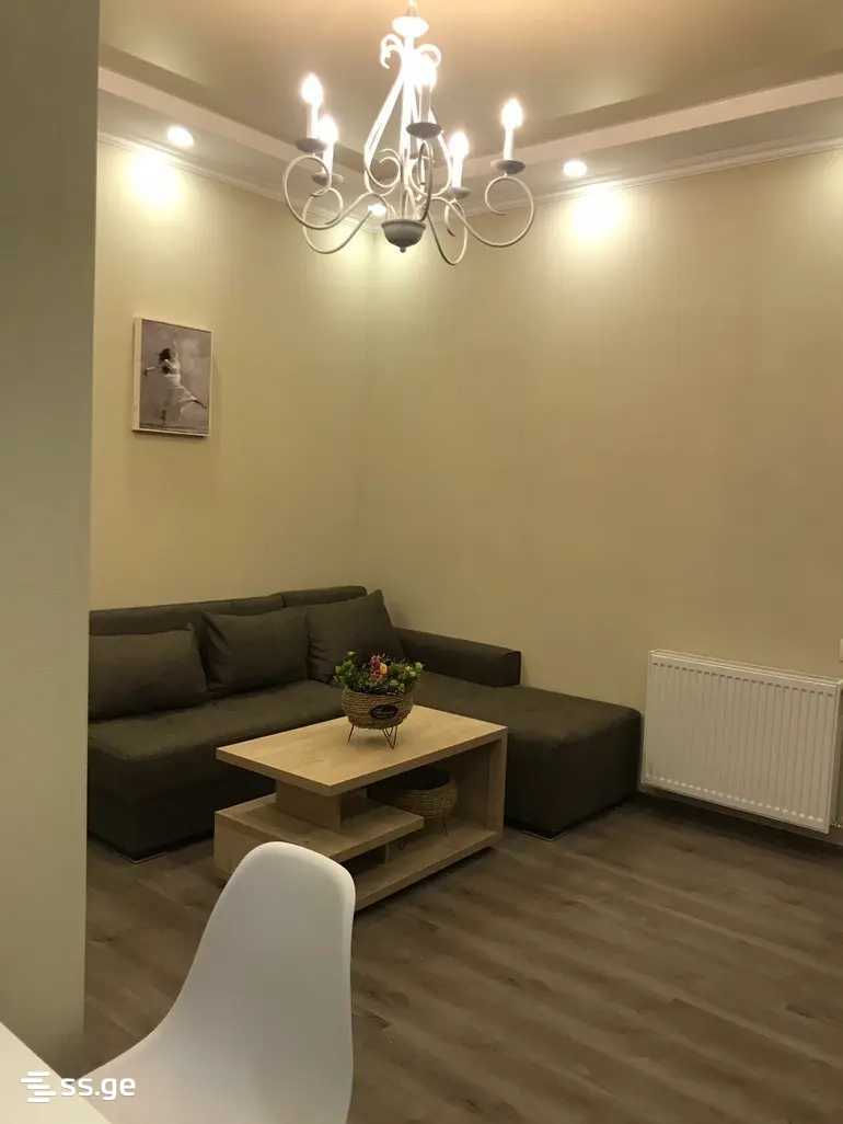 a.wereTlis avenue 87 - 3 rooms