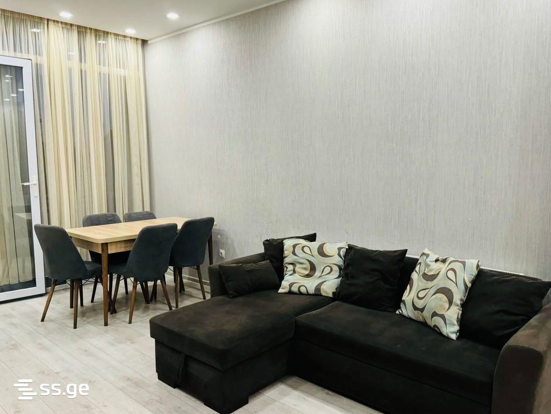 36 - 3 rooms