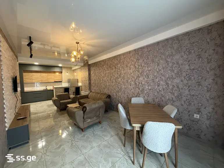 a.wereTlis avenue 27 - 3 rooms