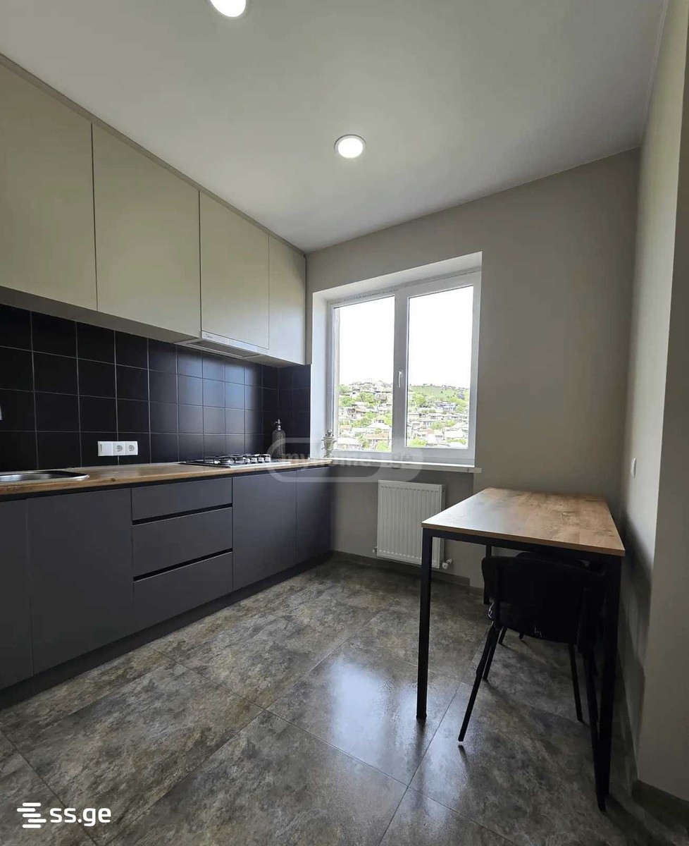 bezhanishvili st. - 3 rooms