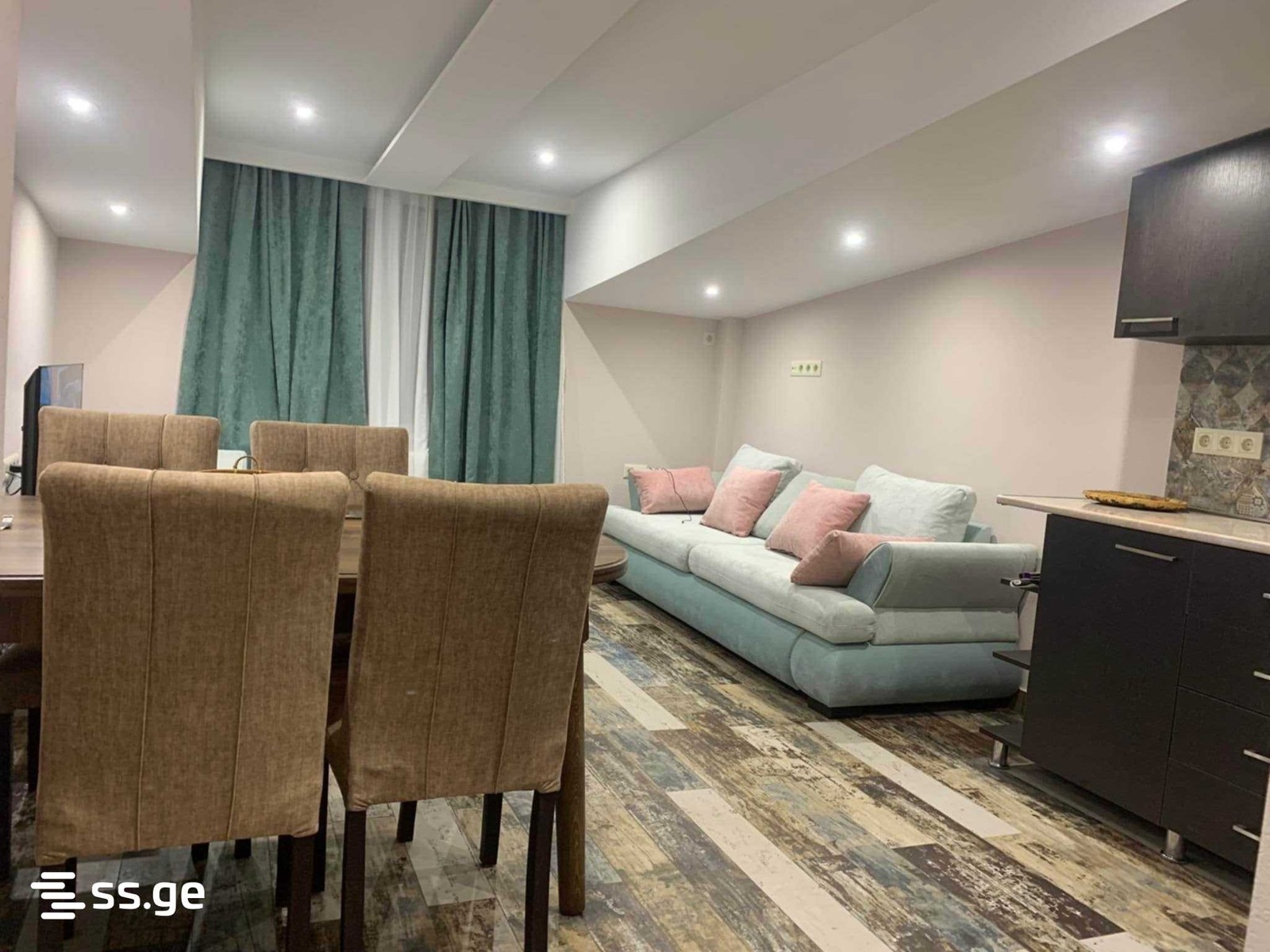 gagarin st. 3 - 3 rooms