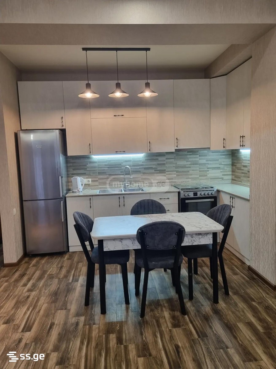 Archil Mephe st. 7 - 3 rooms
