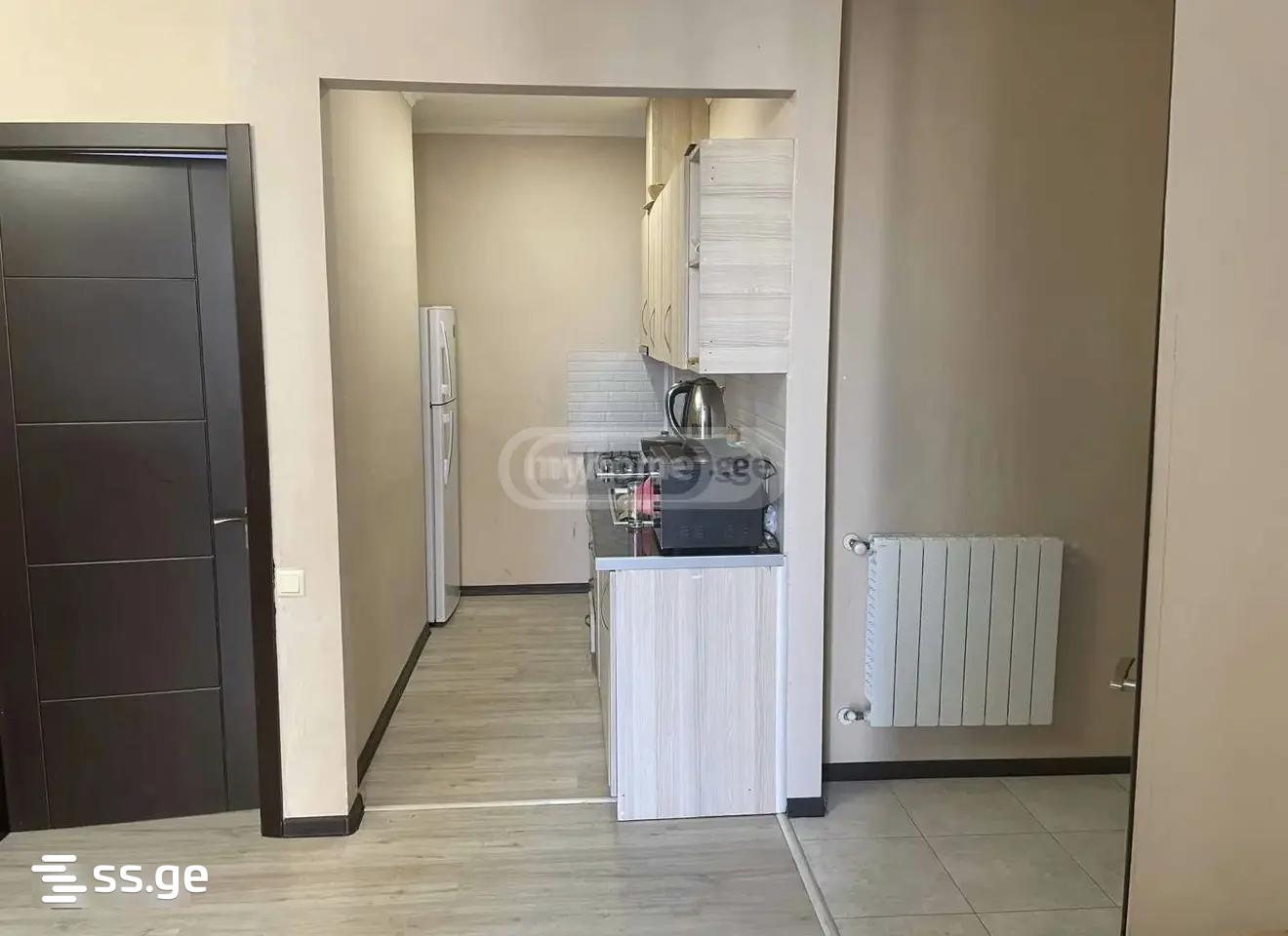 giorgi brtskinvale st. - 3 rooms