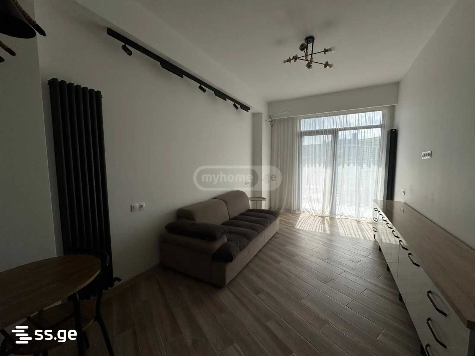 a.wereTlis avenue - 2 rooms