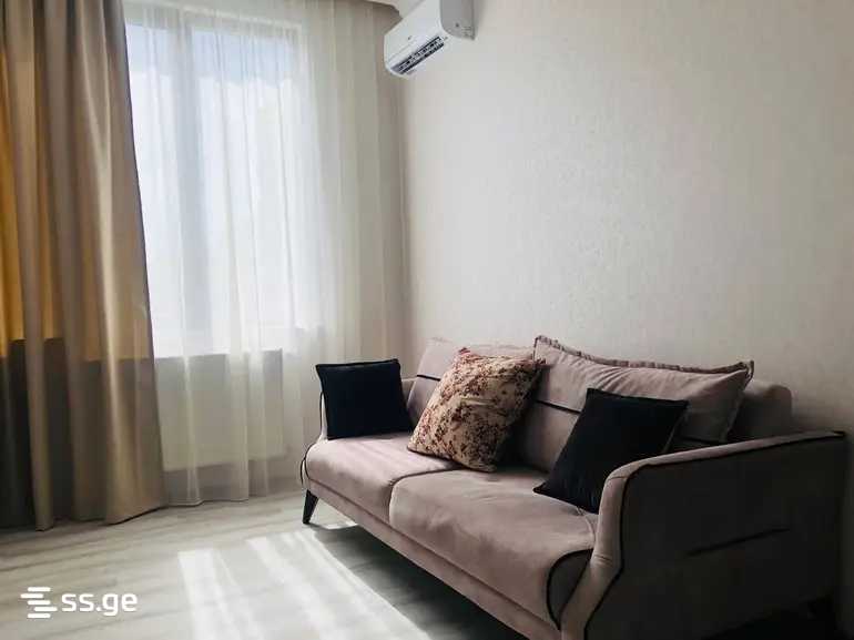 D. Aleksidze st. 0 - 2 rooms
