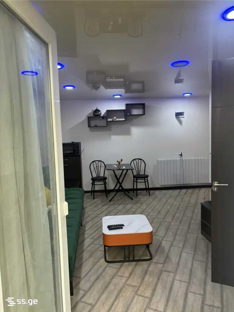 pekini st. 19 - 2 rooms