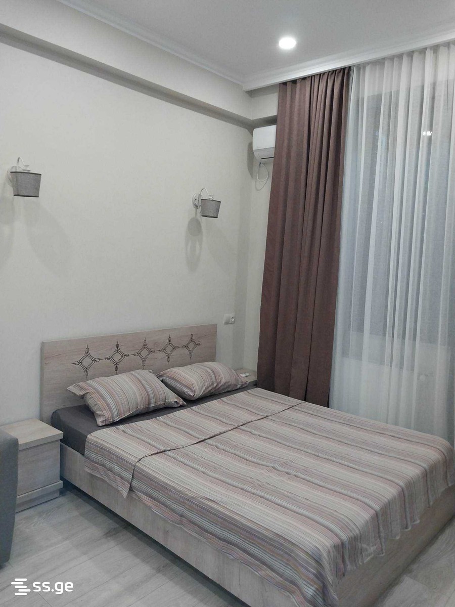 Burdzgla st. 14/16 - 1 rooms
