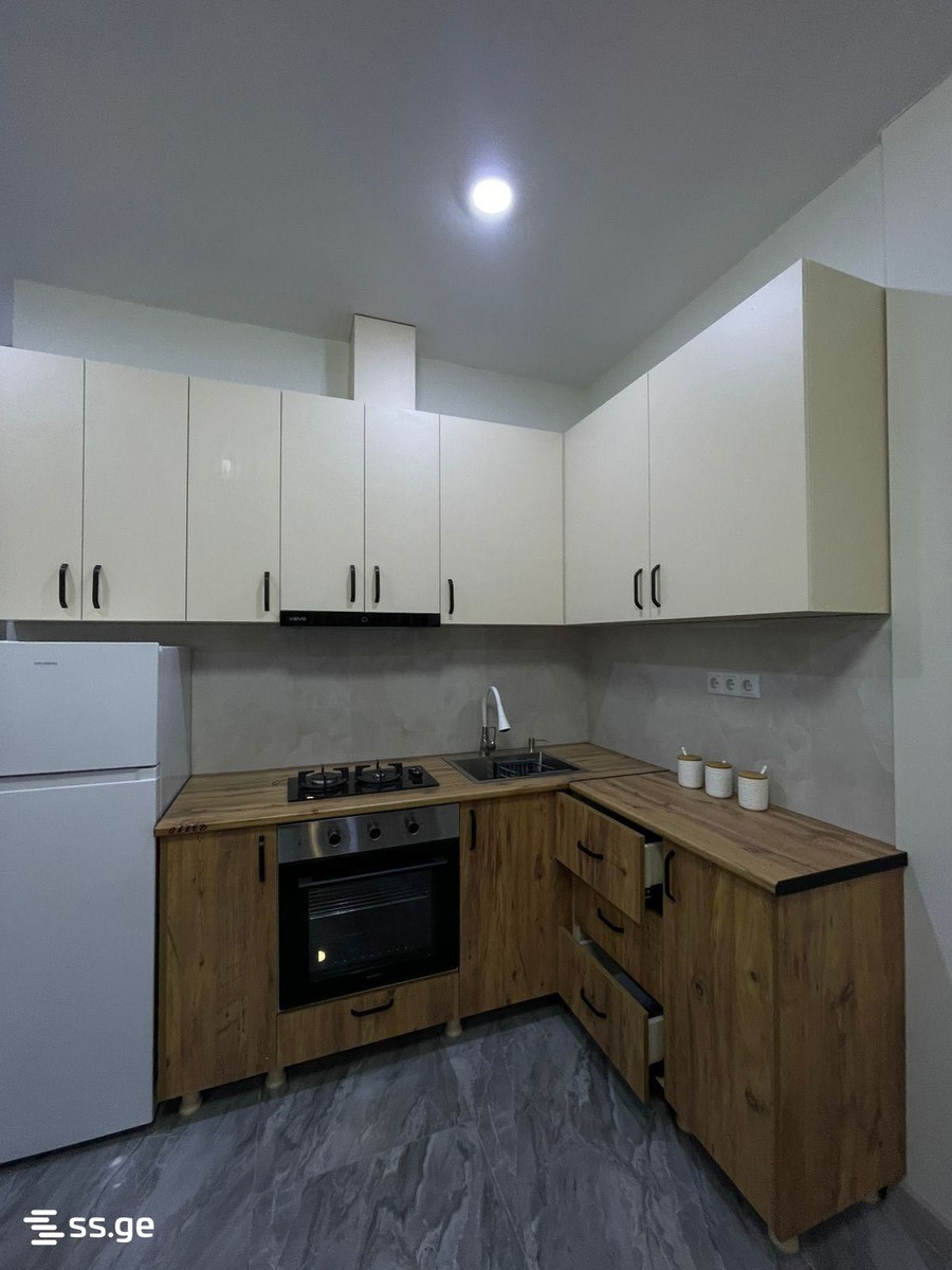 43 - 1 rooms