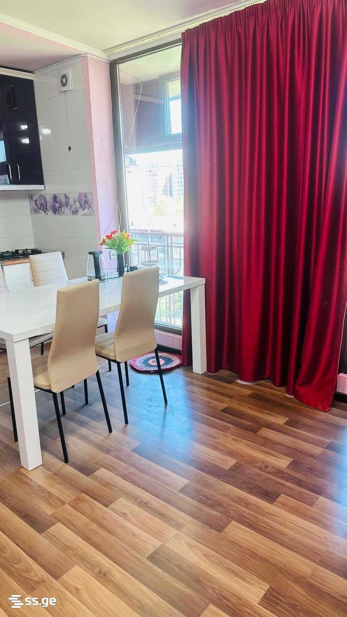 pekini st. 25 - 2 rooms